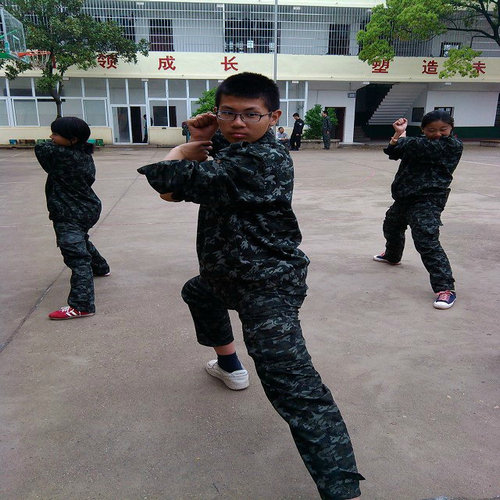 南华教育学校--郑同学（网瘾案例）